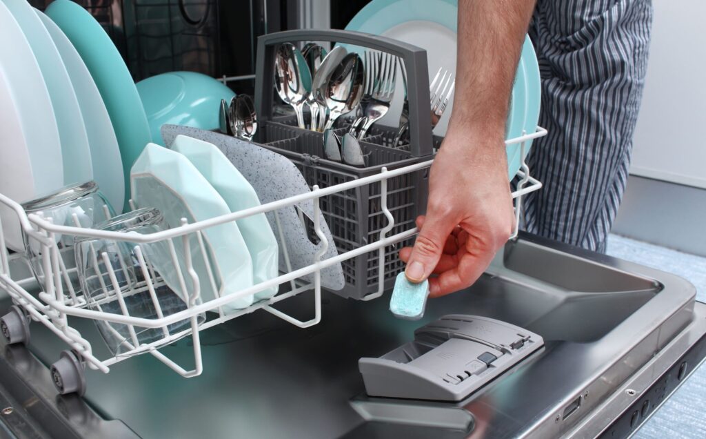 Monrovia Dishwasher Cleaning